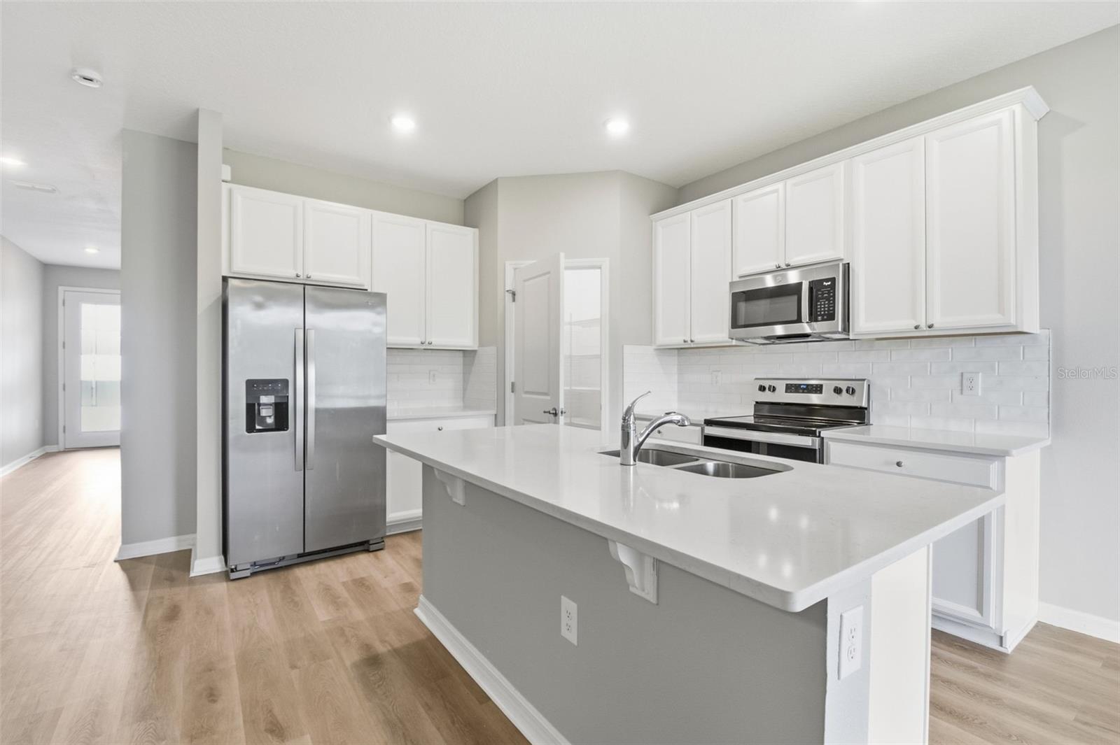 Image 12 of 47 For 480 Daylily Boulevard