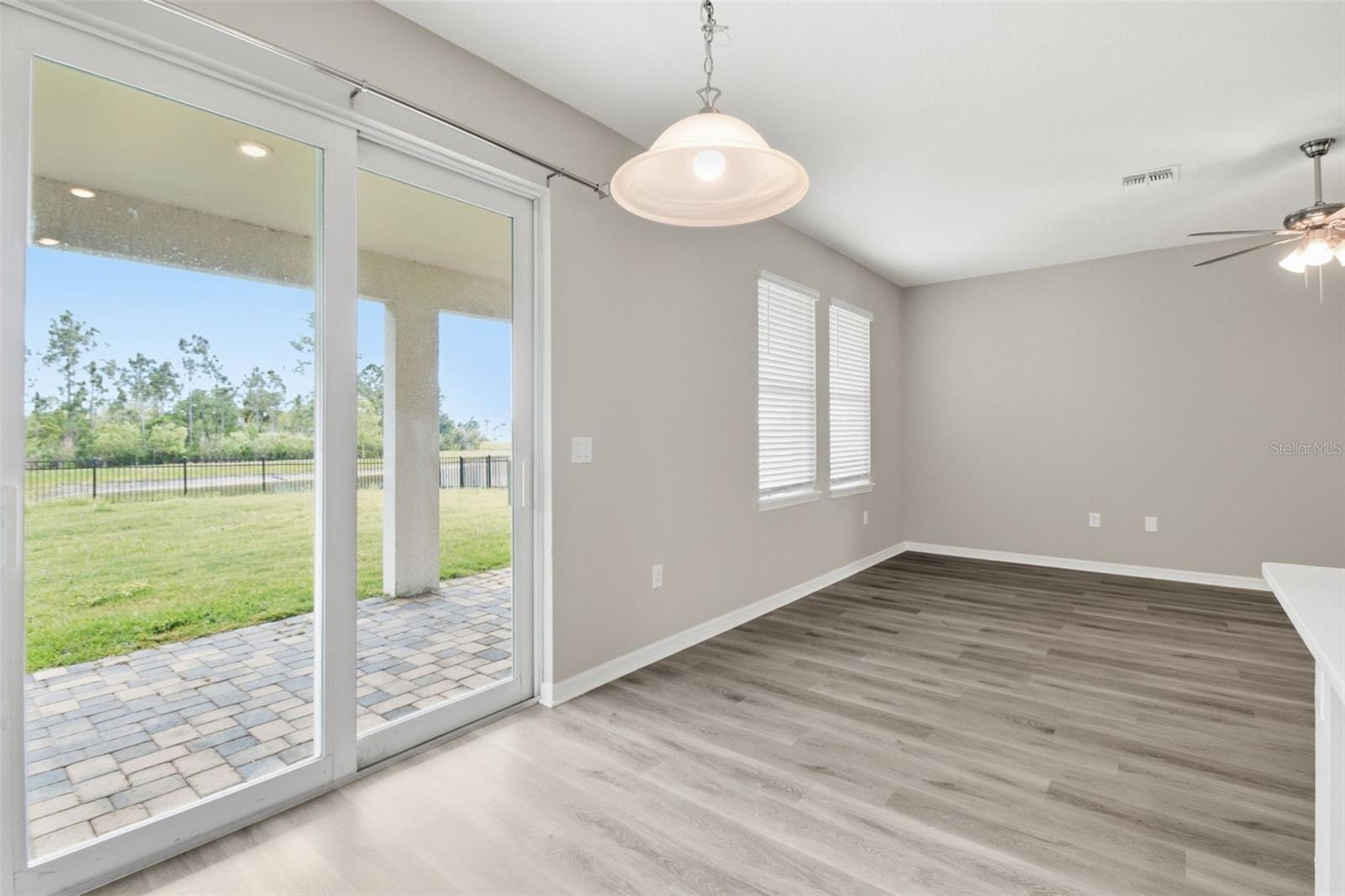 Image 21 of 47 For 480 Daylily Boulevard