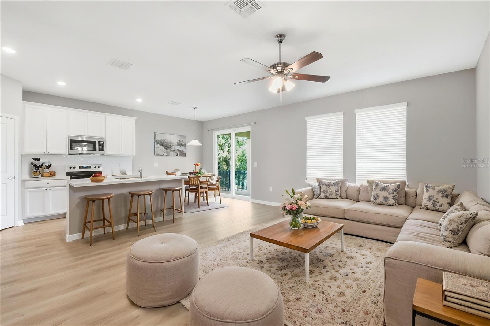 Image 3 of 47 For 480 Daylily Boulevard