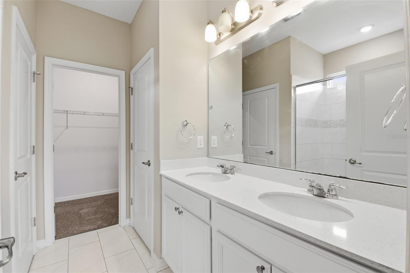 Image 35 of 47 For 480 Daylily Boulevard