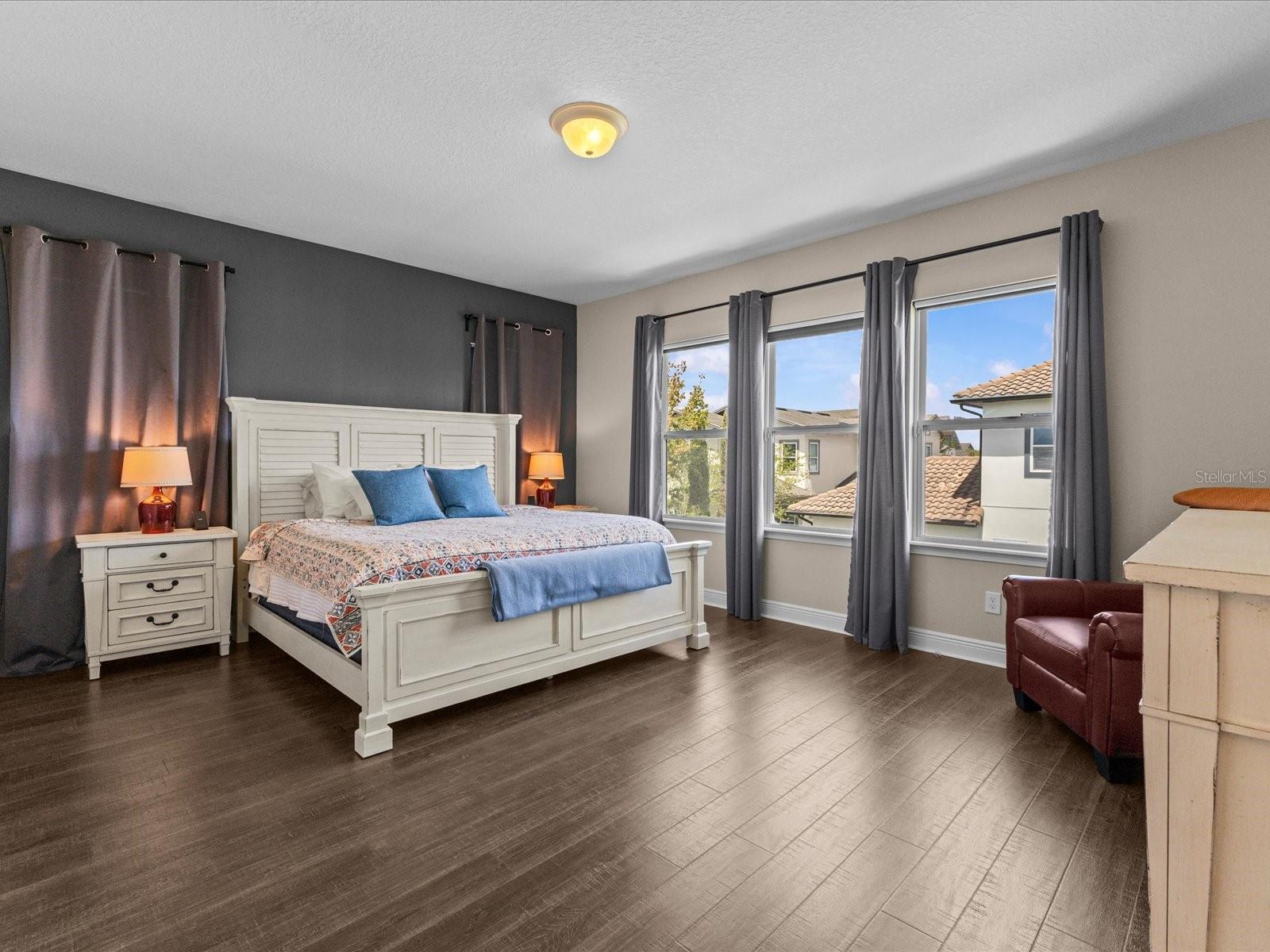 Image 16 of 51 For 8153 Bellow Street