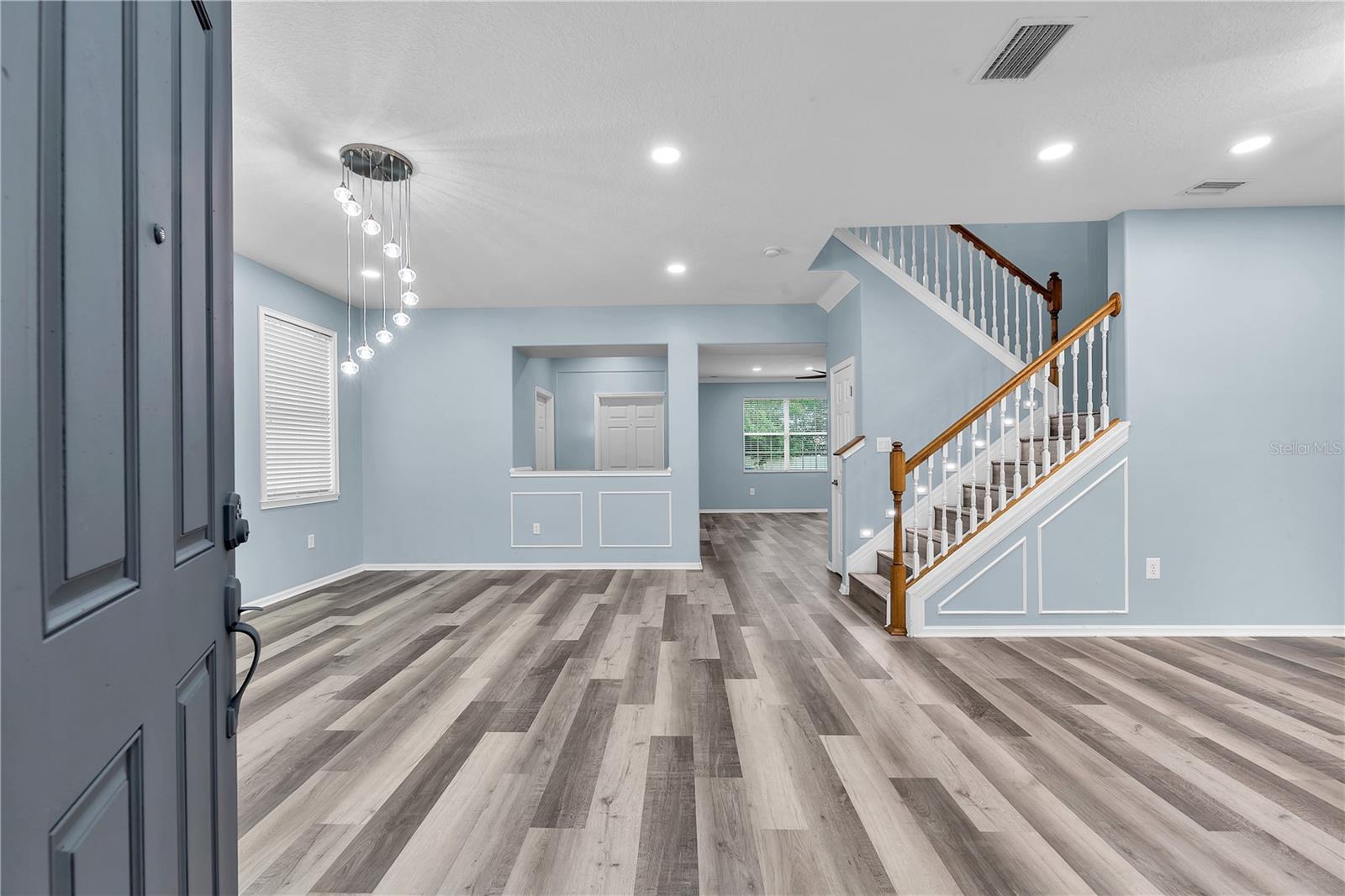 Image 7 of 40 For 10638 Dawns Light Drive