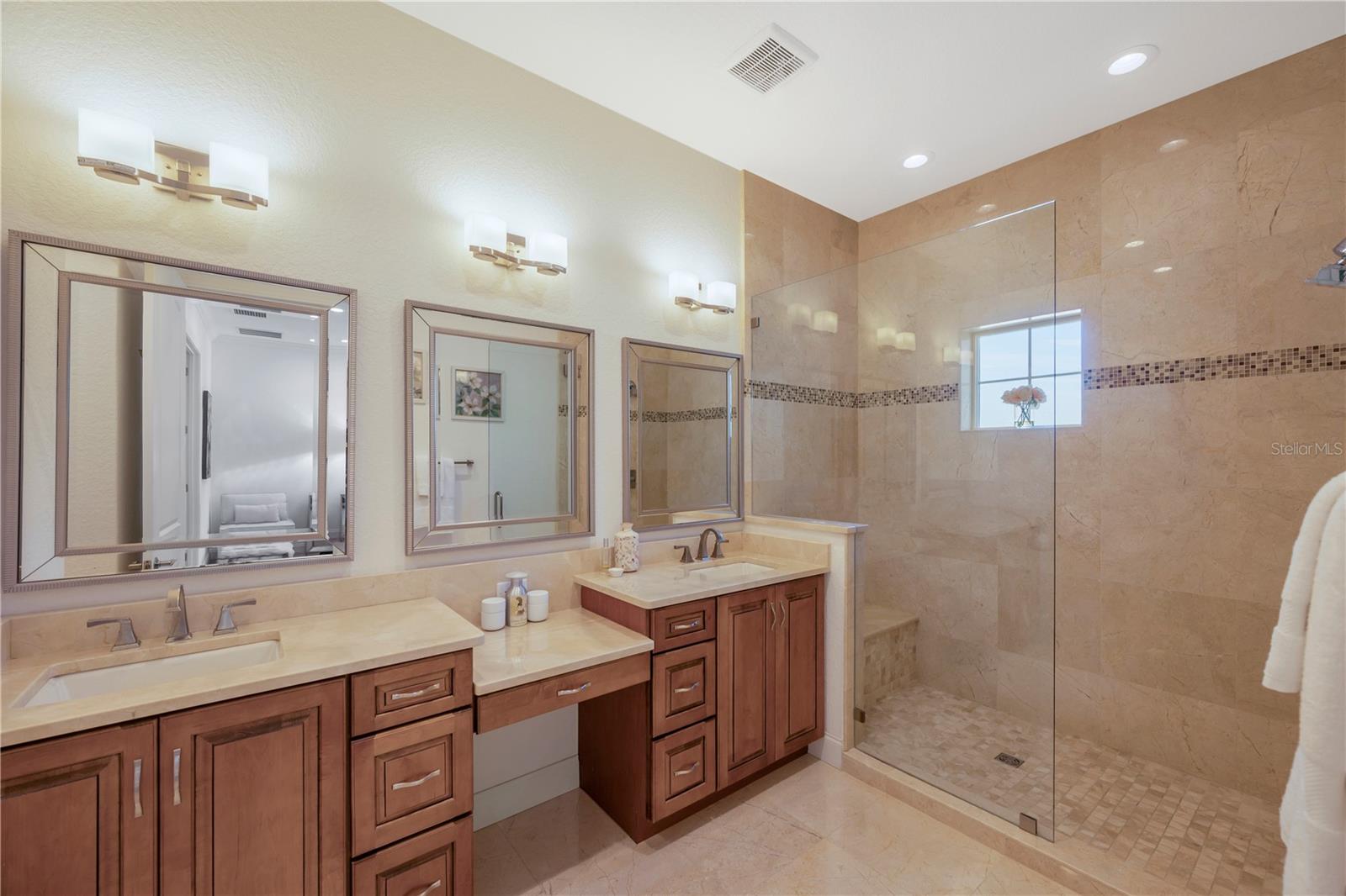 Image 20 of 25 For 3222 Empedrado Street