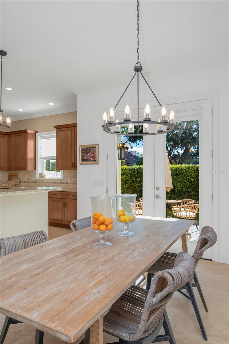 Image 9 of 25 For 3222 Empedrado Street