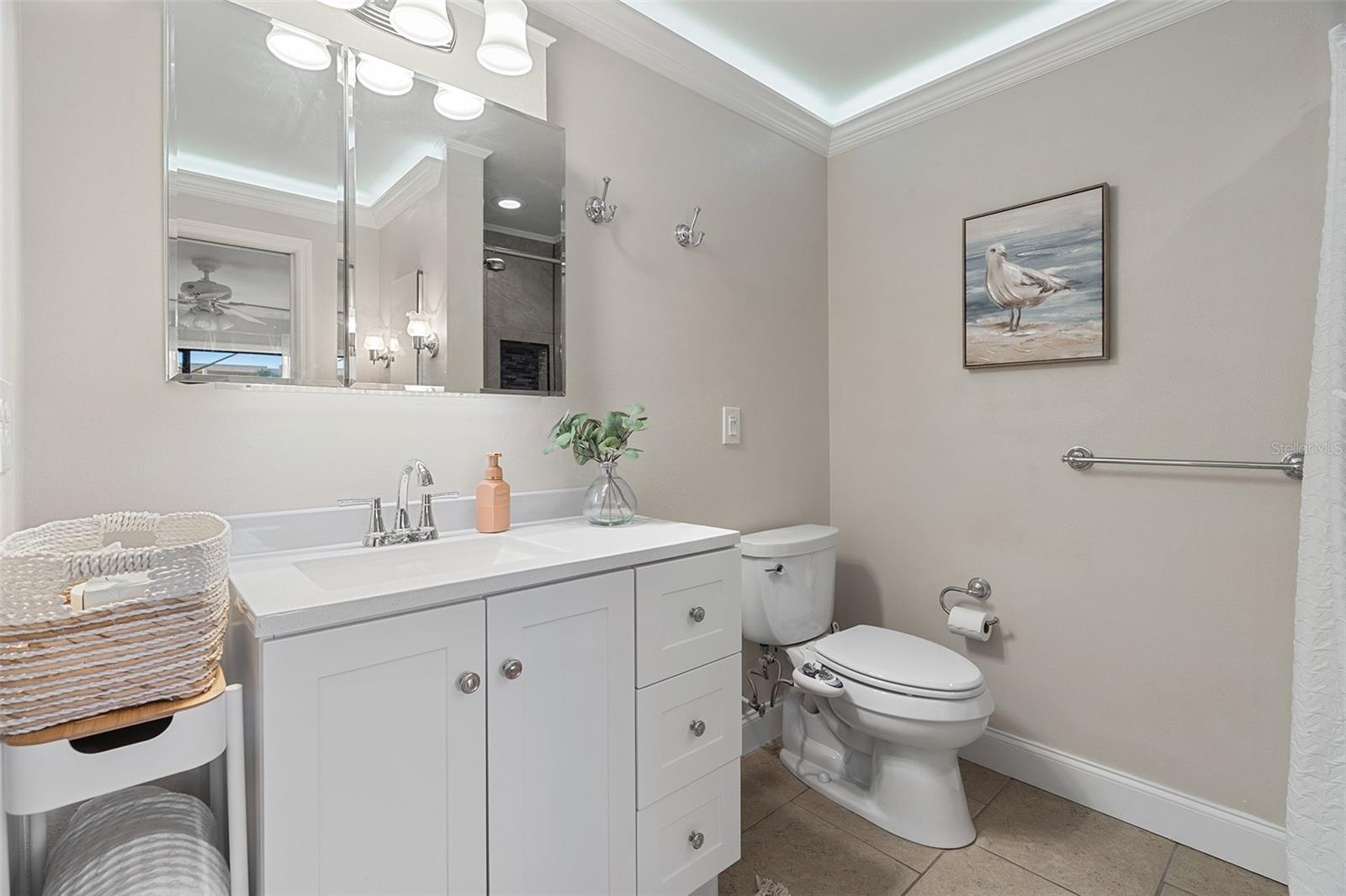 Image 20 of 30 For 200 International Drive  815