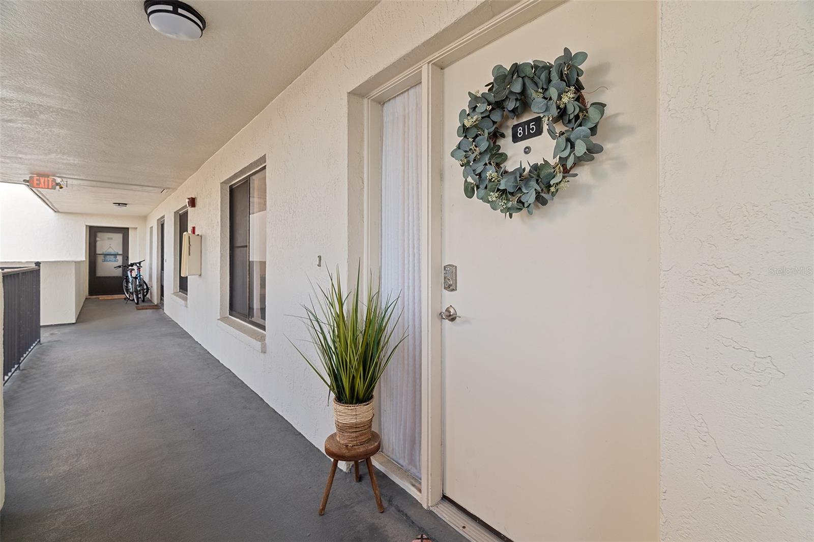 Image 4 of 30 For 200 International Drive  815