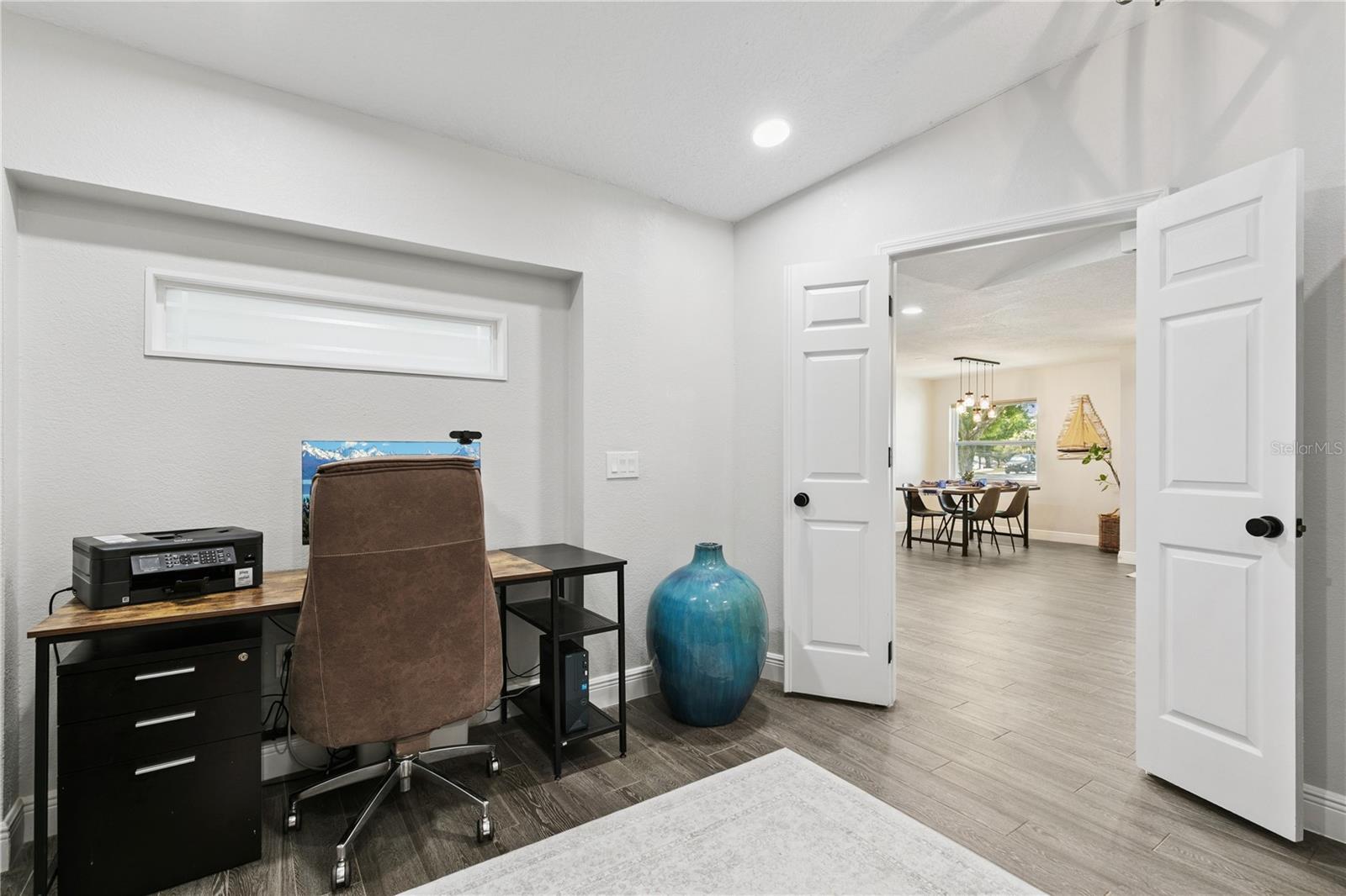 Image 12 of 36 For 103 Spanish Oak Lane