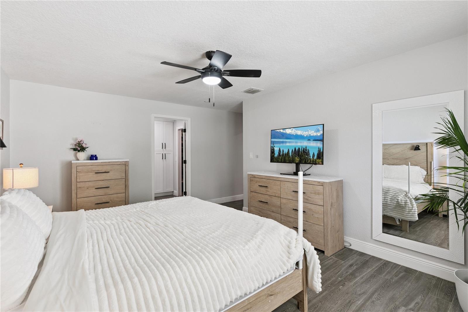 Image 13 of 36 For 103 Spanish Oak Lane