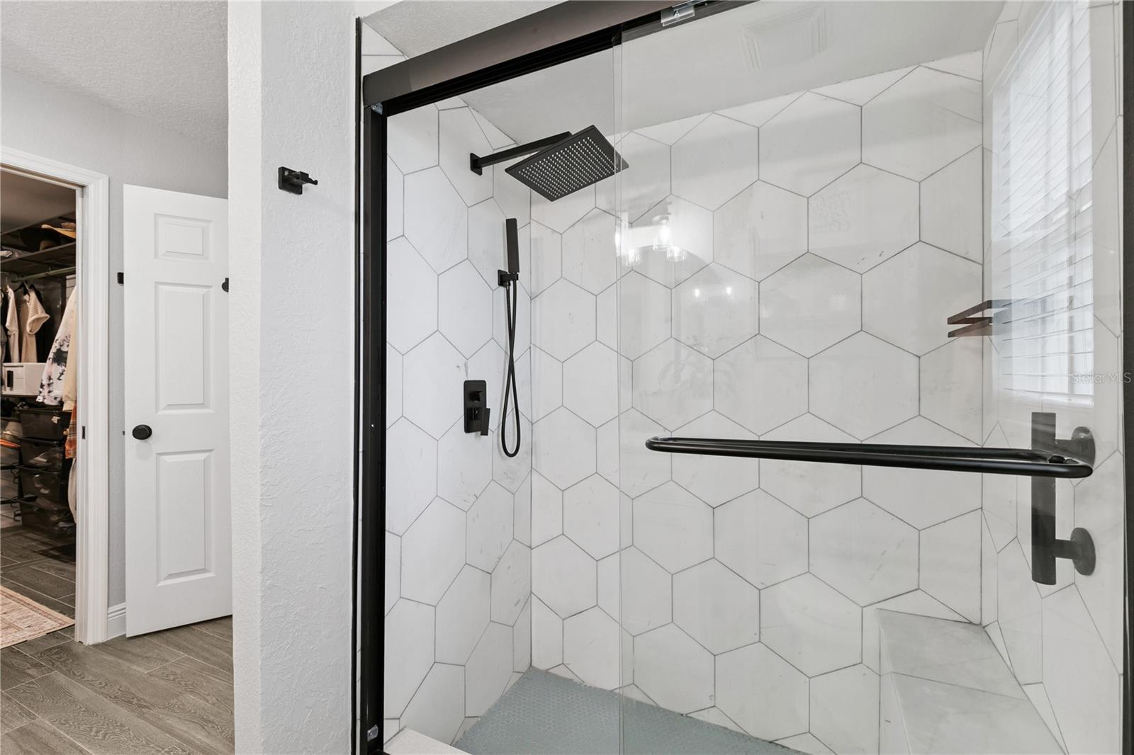 Image 16 of 36 For 103 Spanish Oak Lane