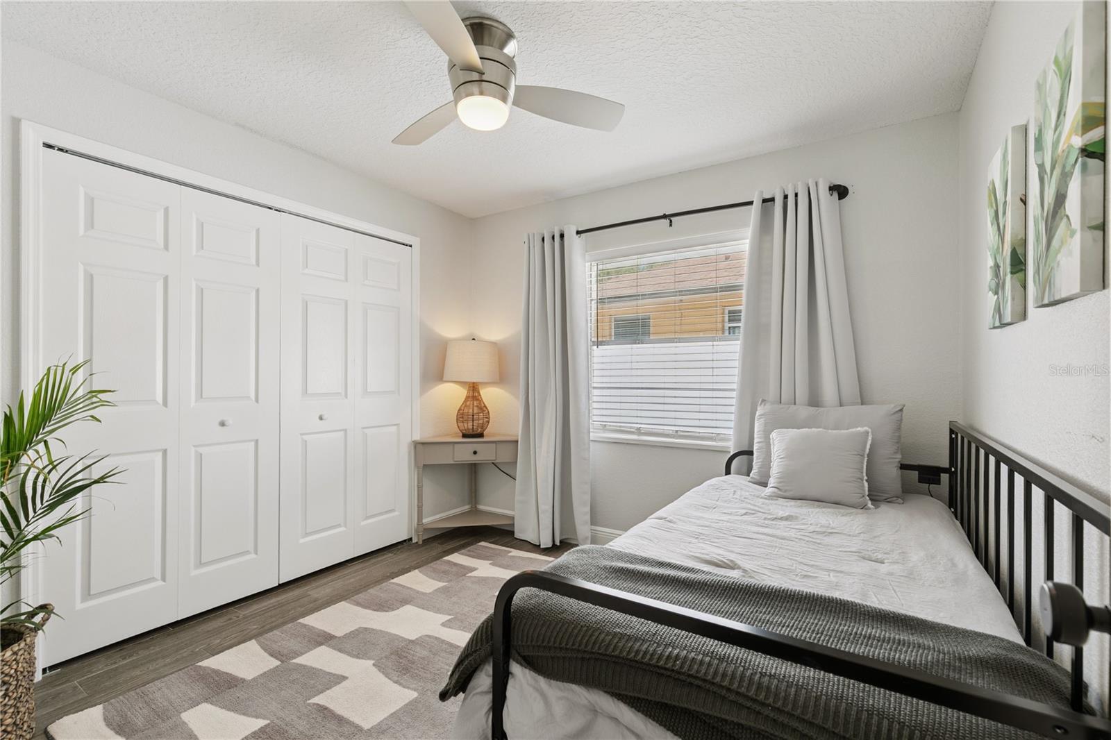 Image 18 of 36 For 103 Spanish Oak Lane