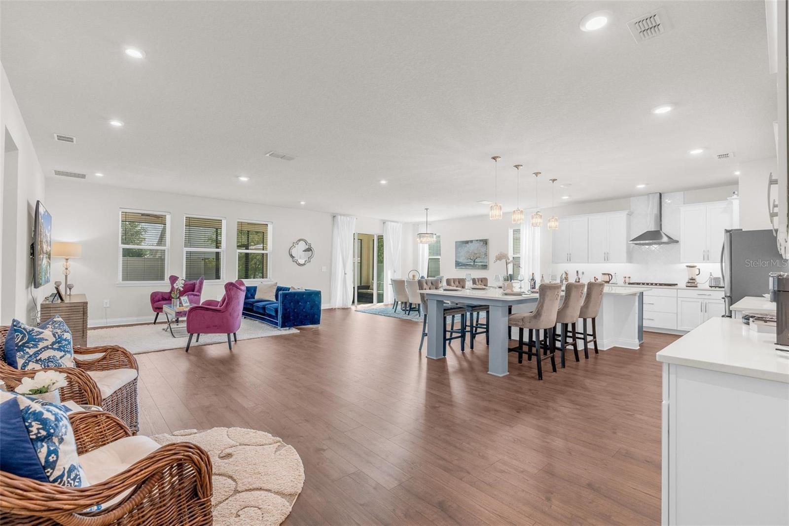 Image 21 of 51 For 752 Annabell Ridge Road