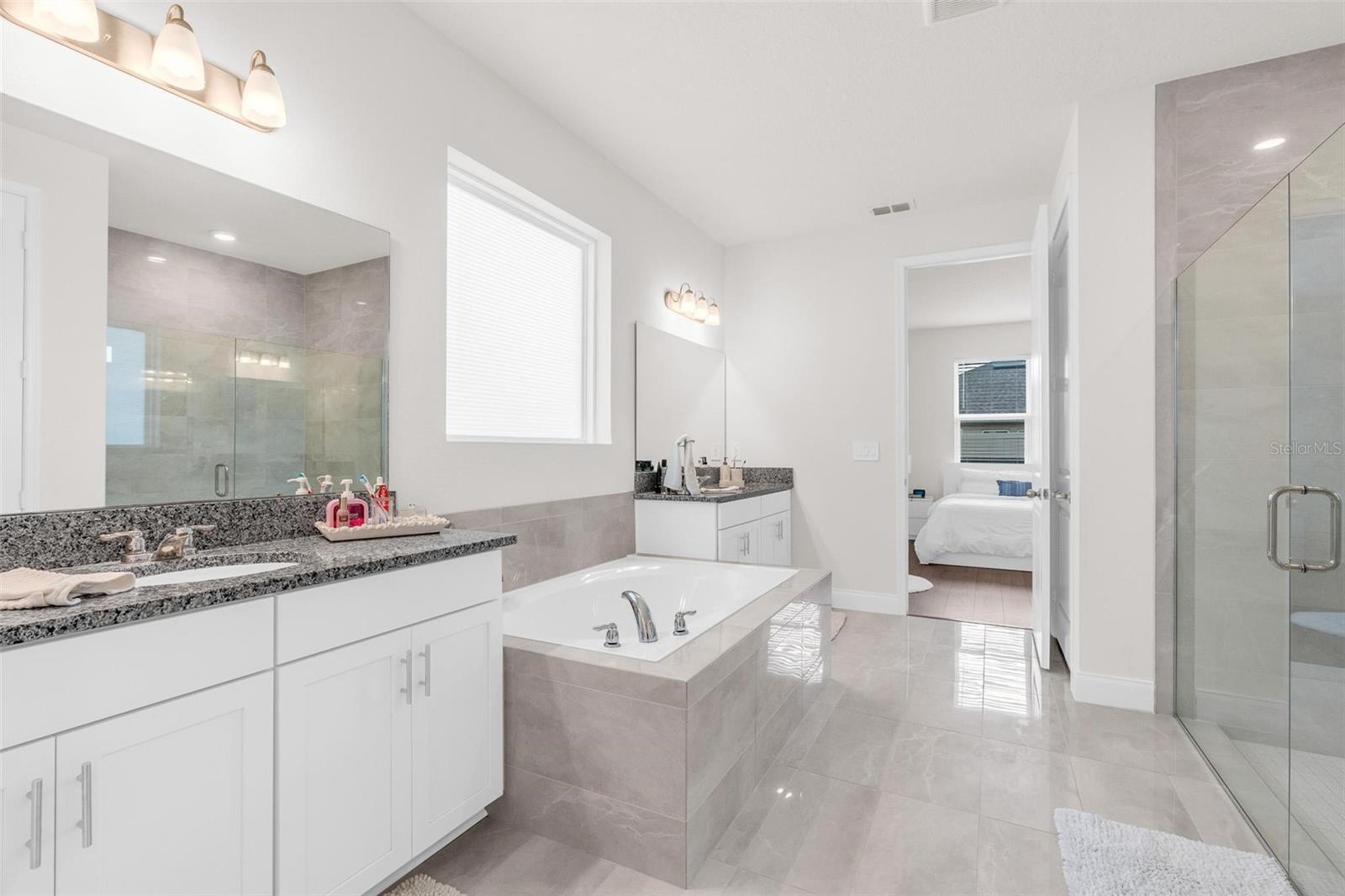 Image 28 of 51 For 752 Annabell Ridge Road