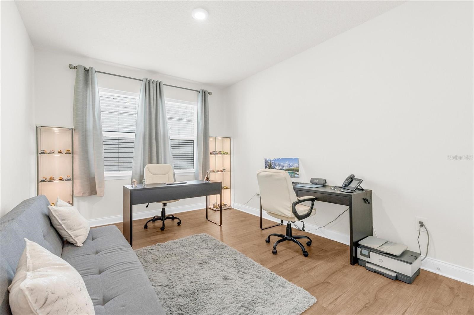 Image 37 of 51 For 752 Annabell Ridge Road