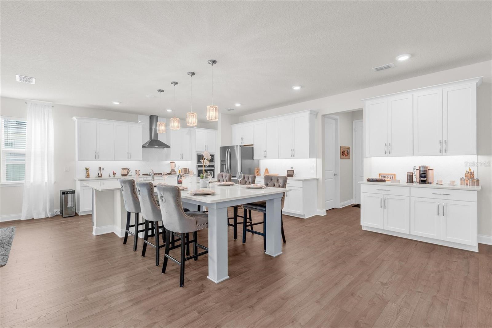 Image 7 of 51 For 752 Annabell Ridge Road