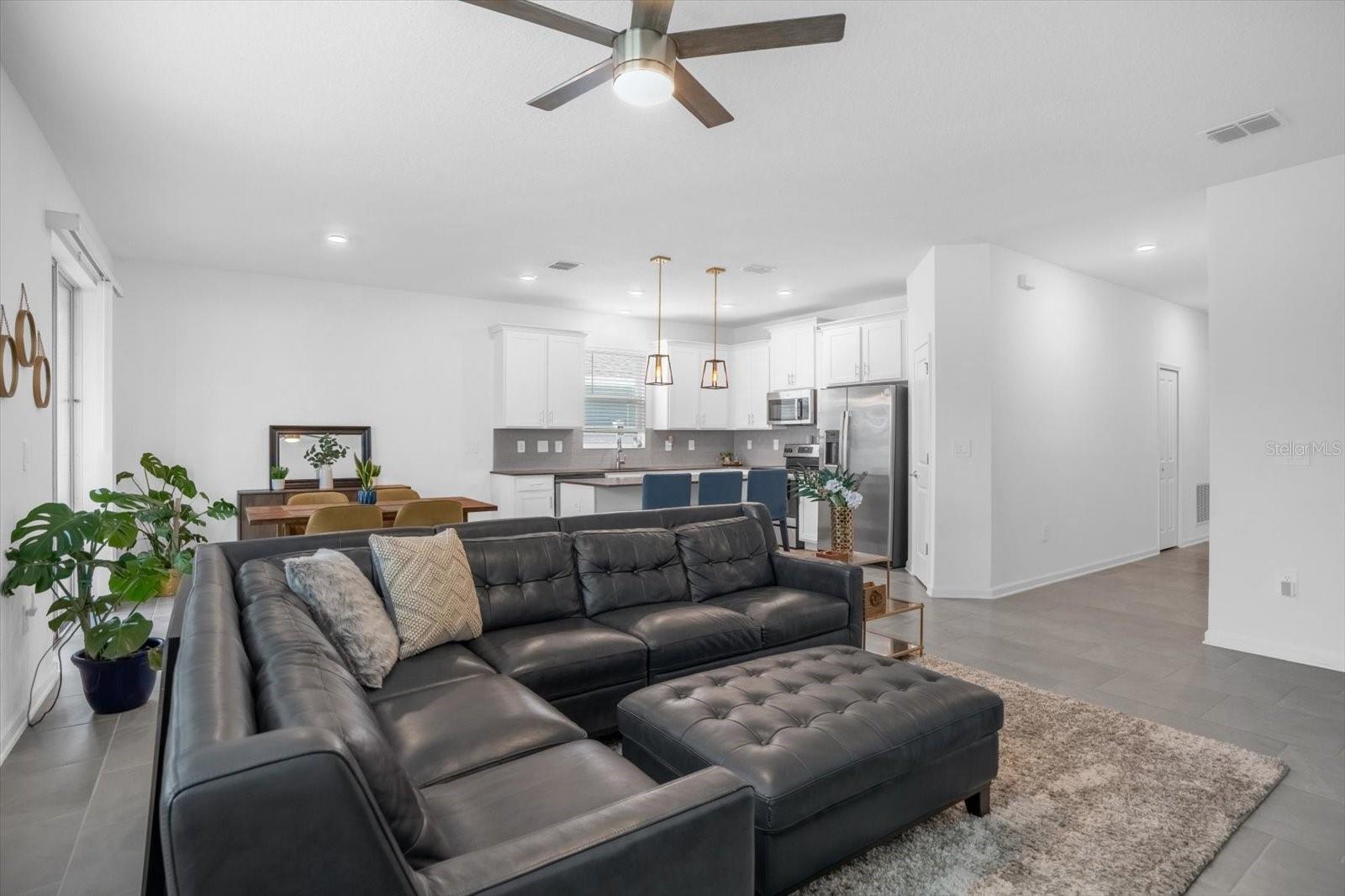 Image 5 of 30 For 1820 Church Lake Street