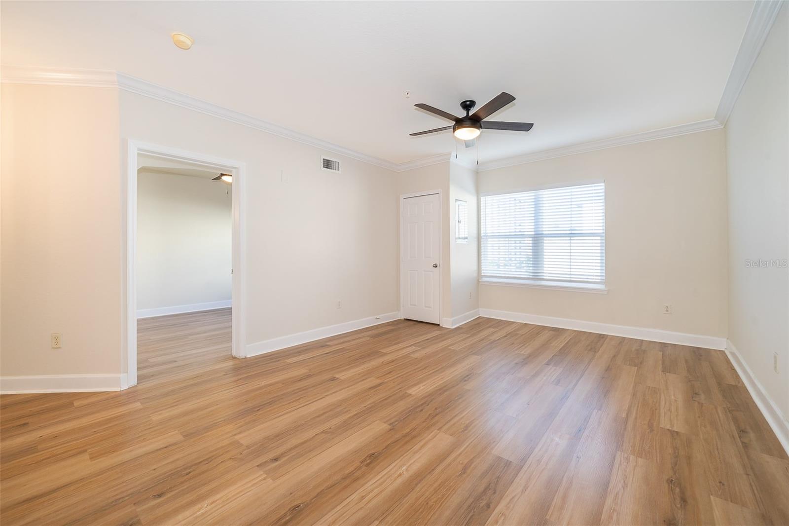 Image 16 of 32 For 204 South Street 5054