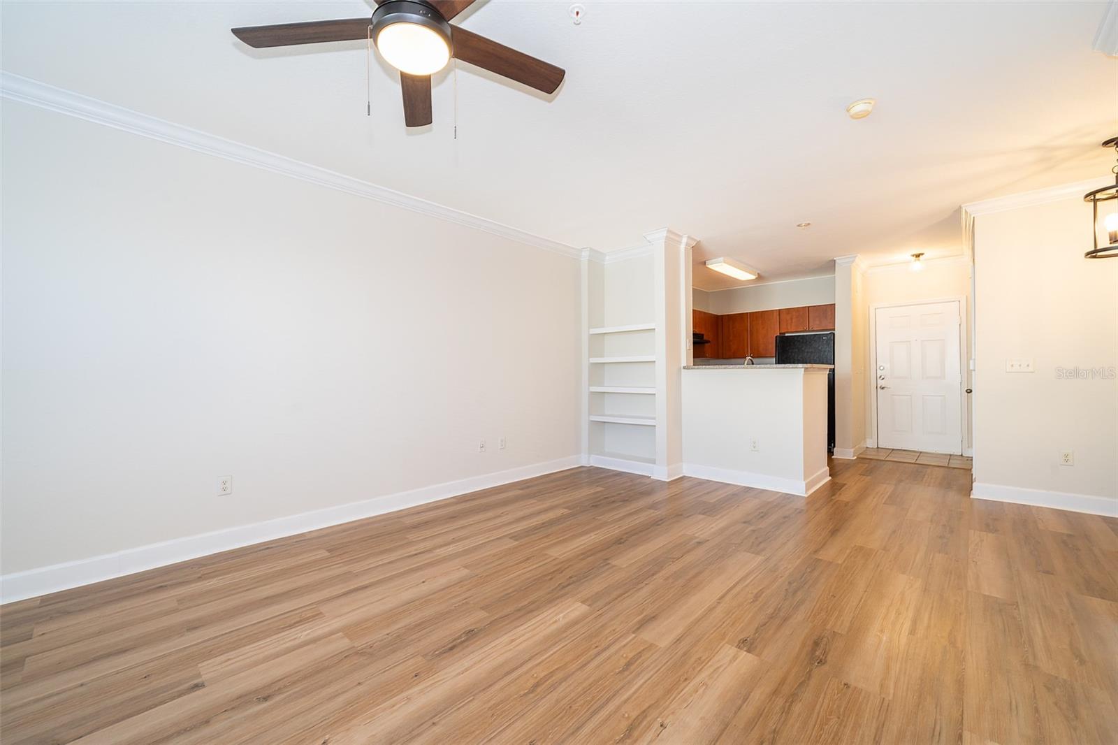 Image 18 of 32 For 204 South Street 5054