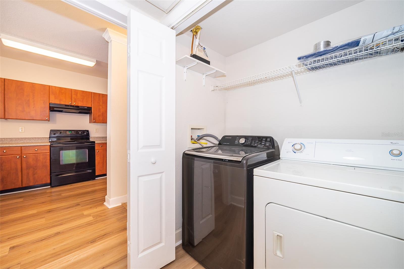 Image 24 of 32 For 204 South Street 5054