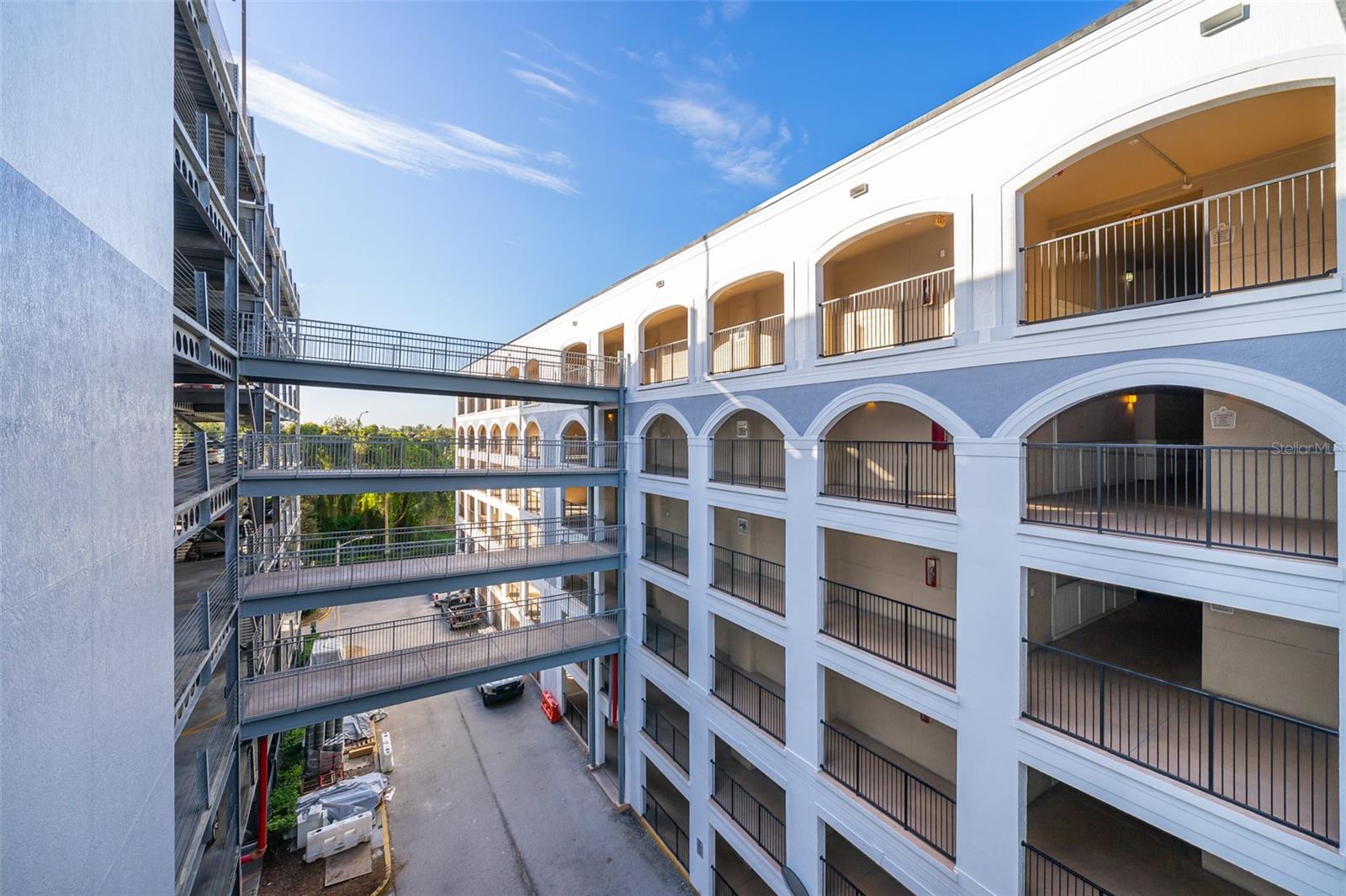 Image 30 of 32 For 204 South Street 5054