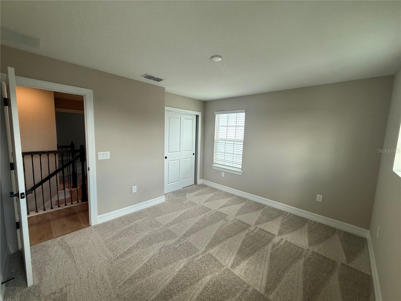 Image 22 of 47 For 455 Winter Grove Boulevard