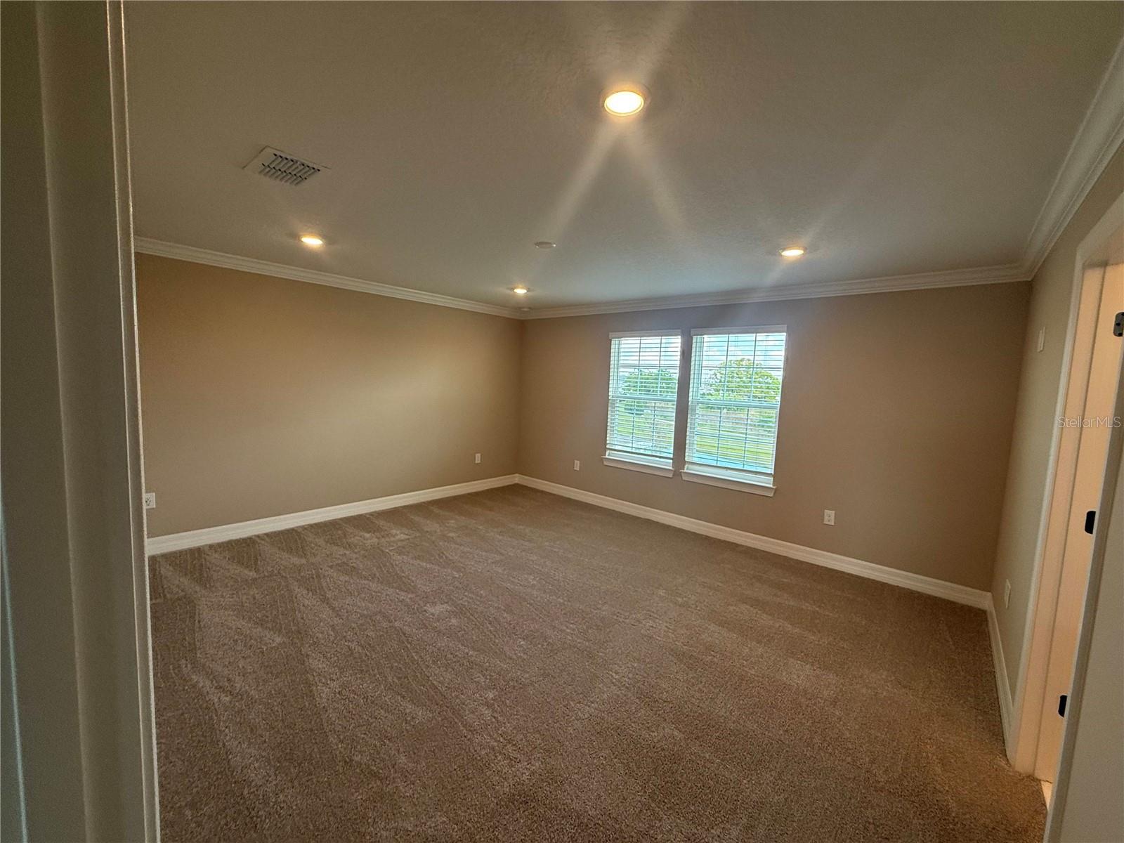 Image 32 of 47 For 455 Winter Grove Boulevard