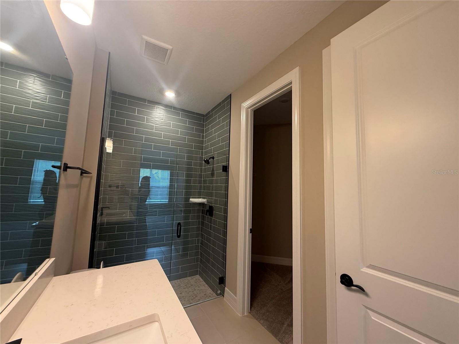 Image 6 of 47 For 455 Winter Grove Boulevard