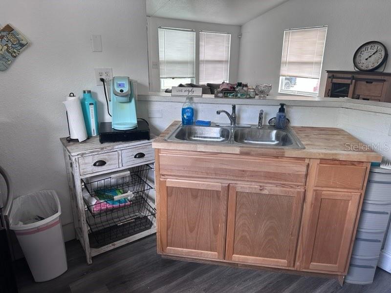 Image 13 of 16 For 10030 Ingram Avenue