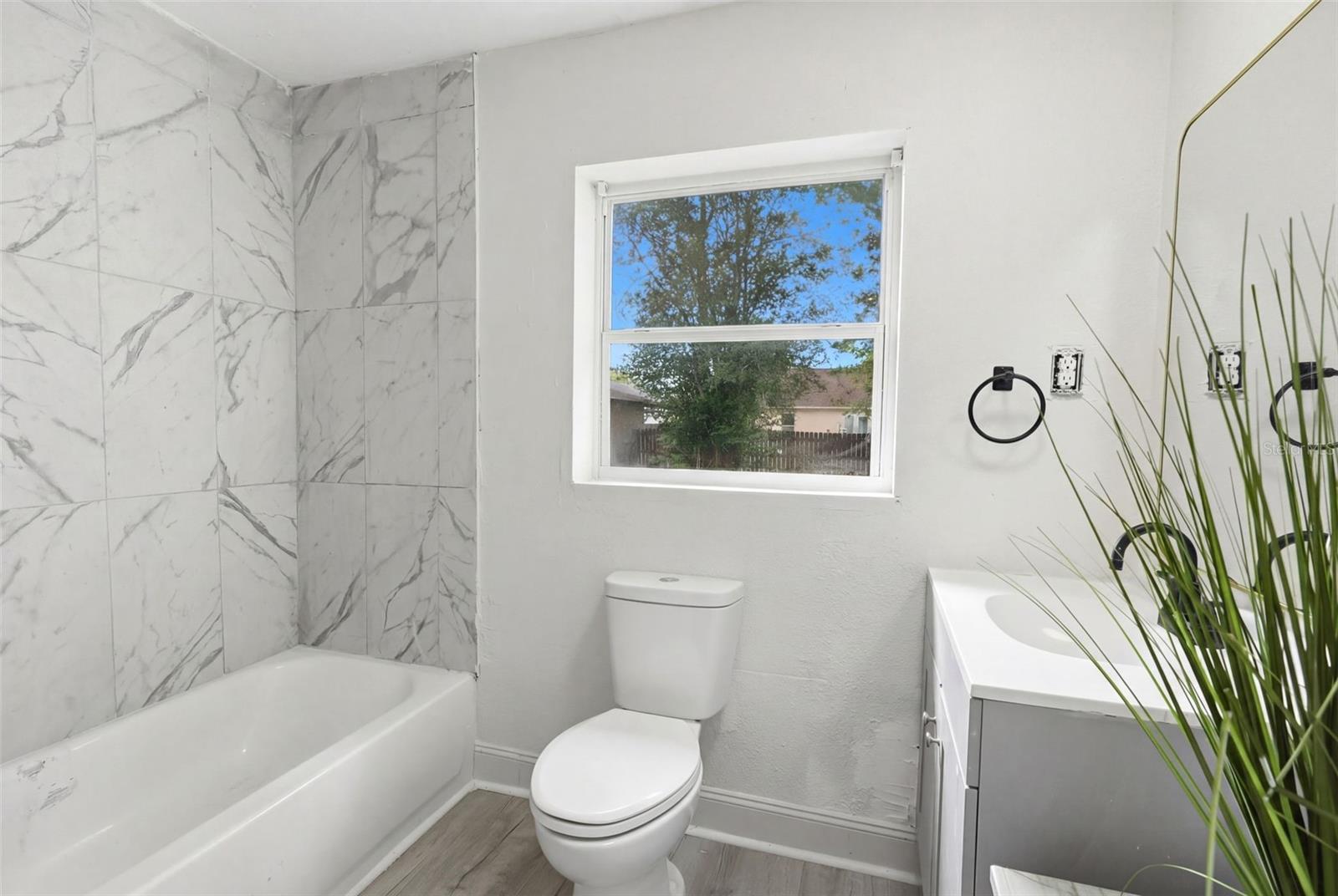 Image 10 of 14 For 1710 Tallo Way