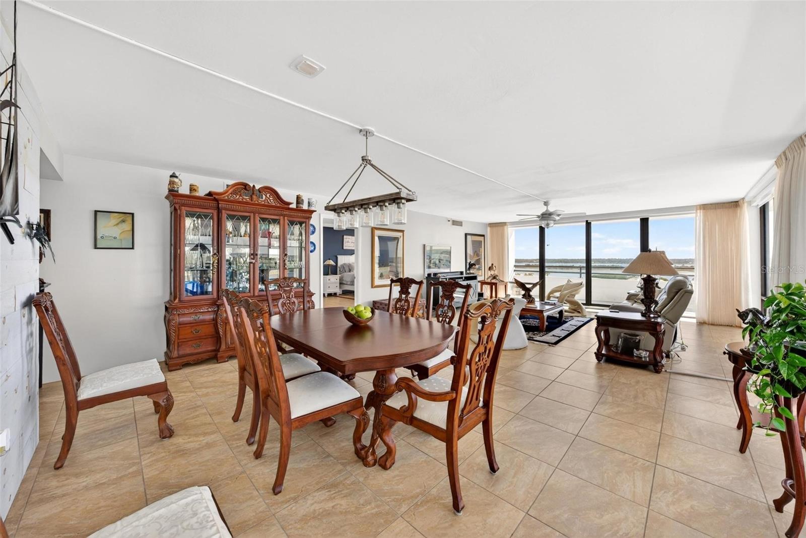 Image 15 of 71 For 3743 Atlantic Avenue 7a00