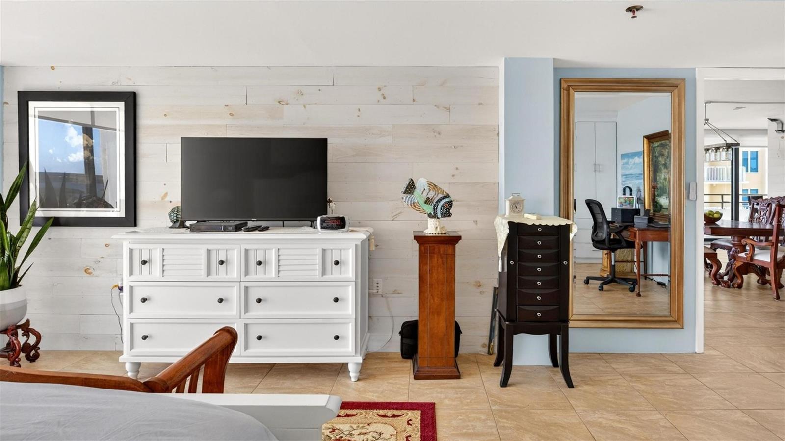 Image 31 of 71 For 3743 Atlantic Avenue 7a00