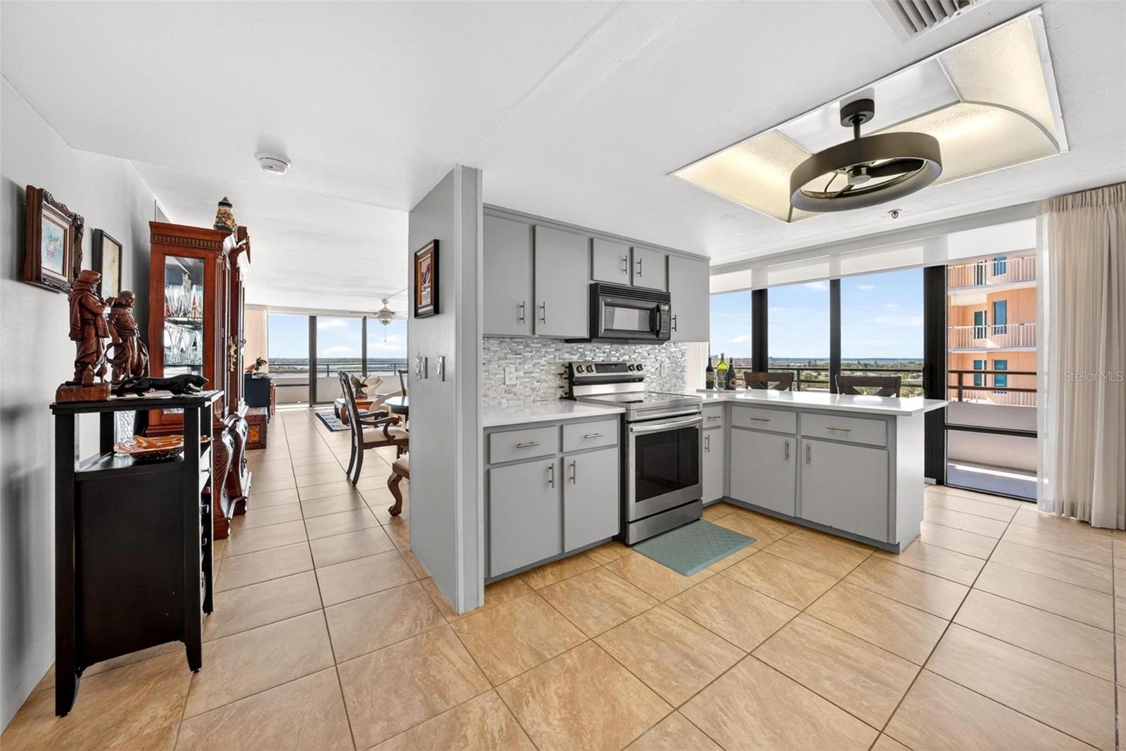 Image 7 of 71 For 3743 Atlantic Avenue 7a00