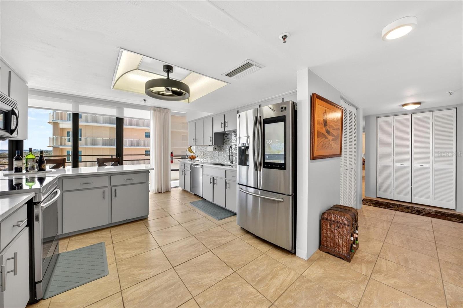 Image 9 of 71 For 3743 Atlantic Avenue 7a00