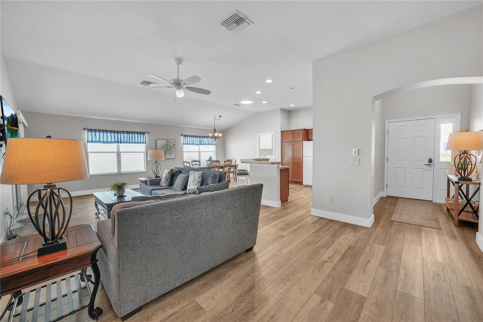 Image 13 of 61 For 2604 Alcade Place