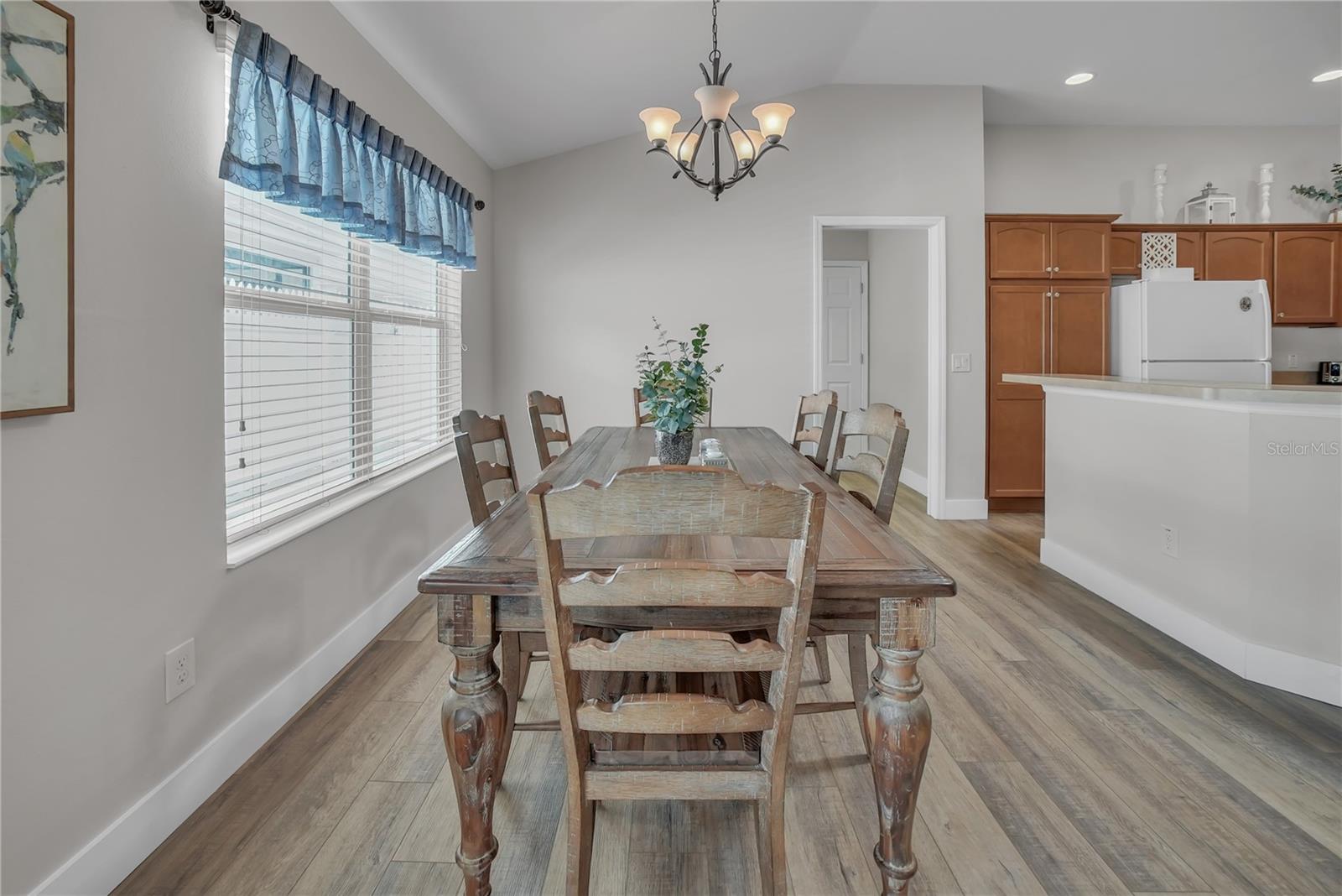 Image 21 of 61 For 2604 Alcade Place