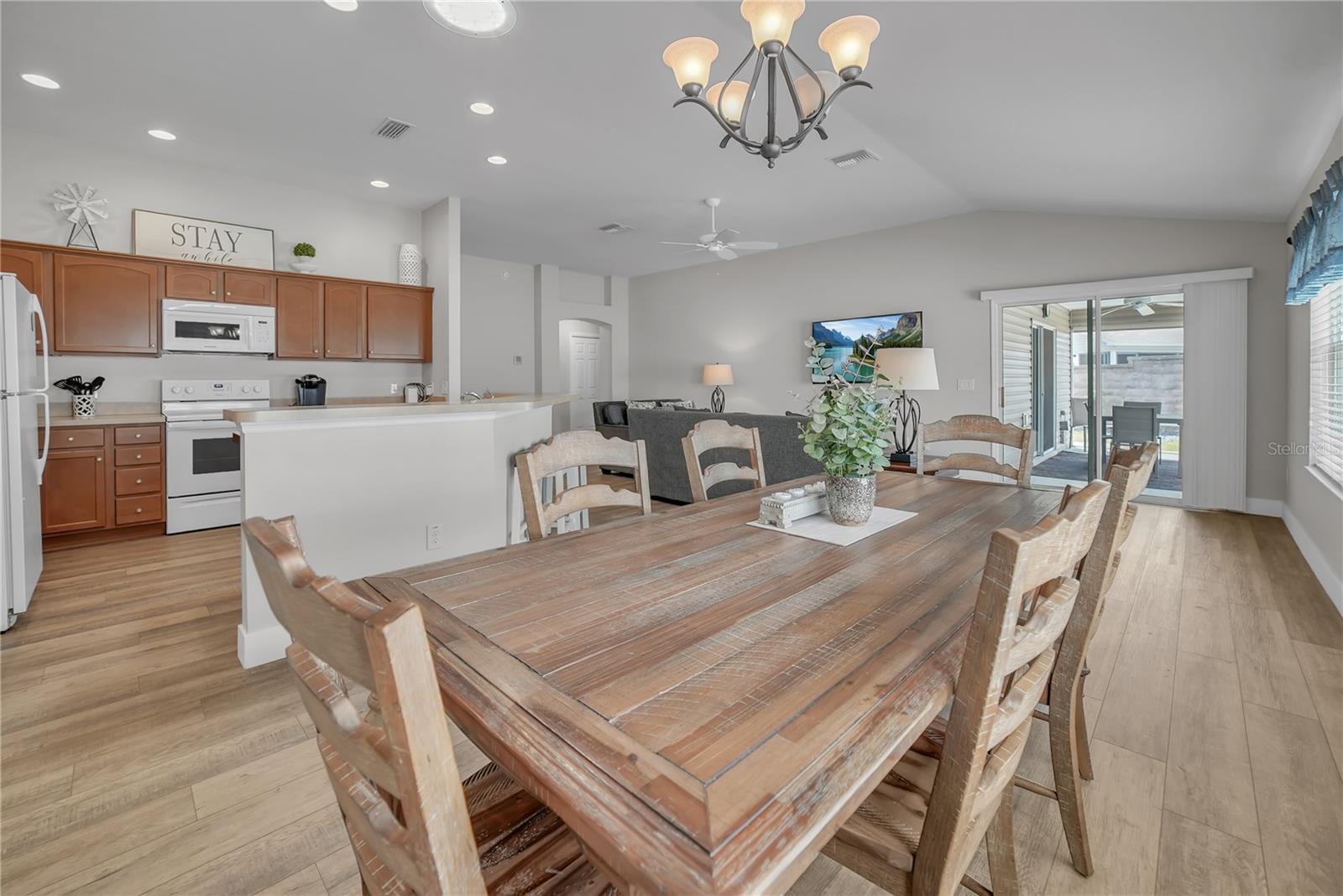 Image 22 of 61 For 2604 Alcade Place