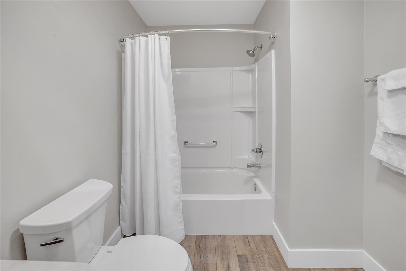 Image 39 of 61 For 2604 Alcade Place