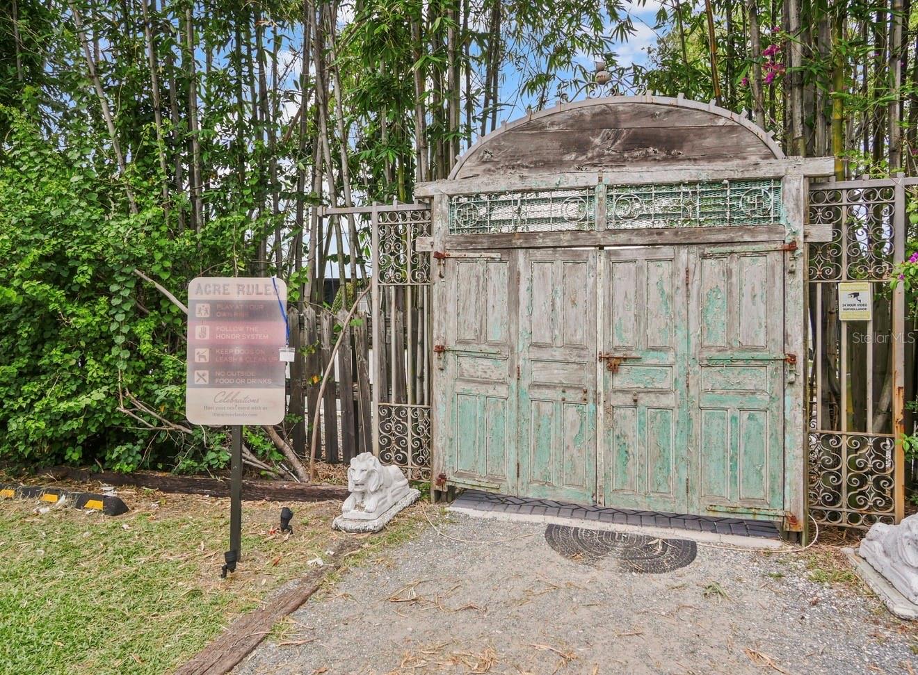 Image 10 of 20 For 4421 Edgewater Drive