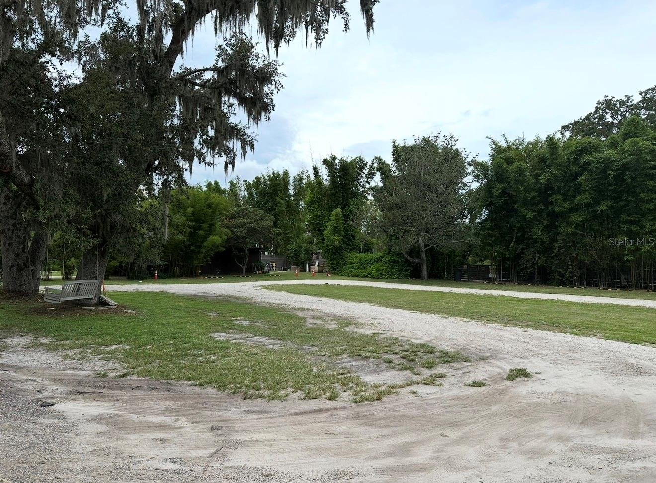 Image 13 of 20 For 4421 Edgewater Drive