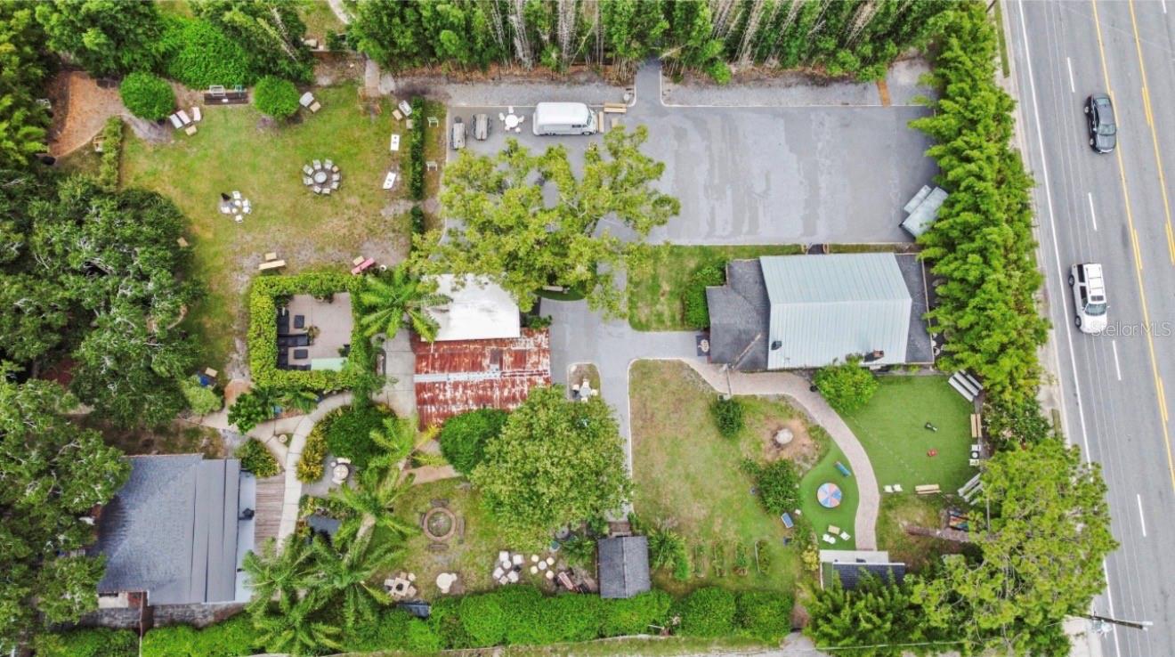 Image 17 of 20 For 4421 Edgewater Drive