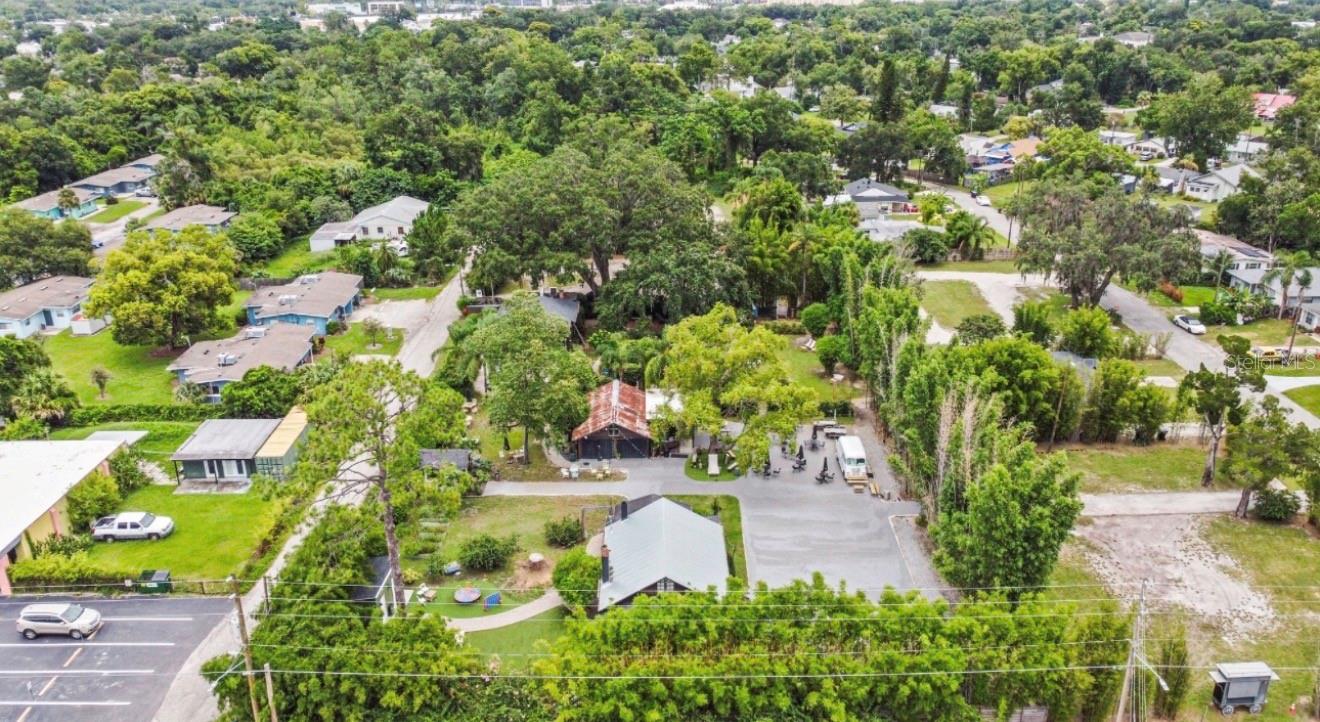 Image 18 of 20 For 4421 Edgewater Drive