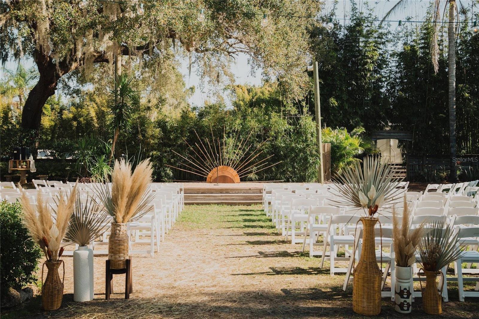 Image 19 of 20 For 4421 Edgewater Drive