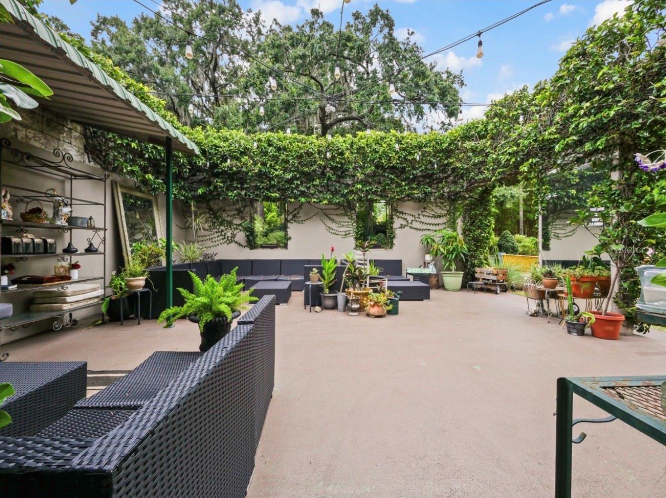 Image 5 of 20 For 4421 Edgewater Drive