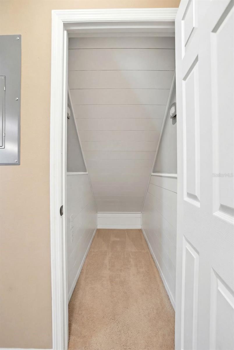 Image 16 of 30 For 7327 Millstone Street