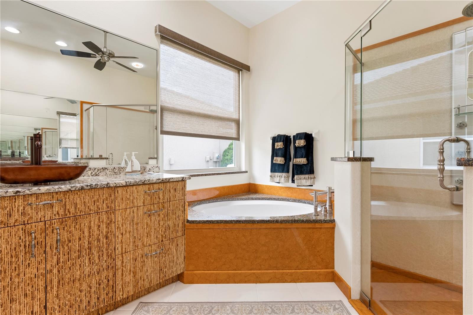 Image 19 of 49 For 7005 Goldrush Lane