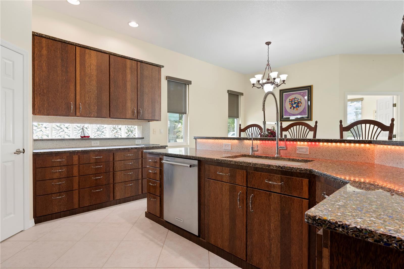 Image 8 of 49 For 7005 Goldrush Lane