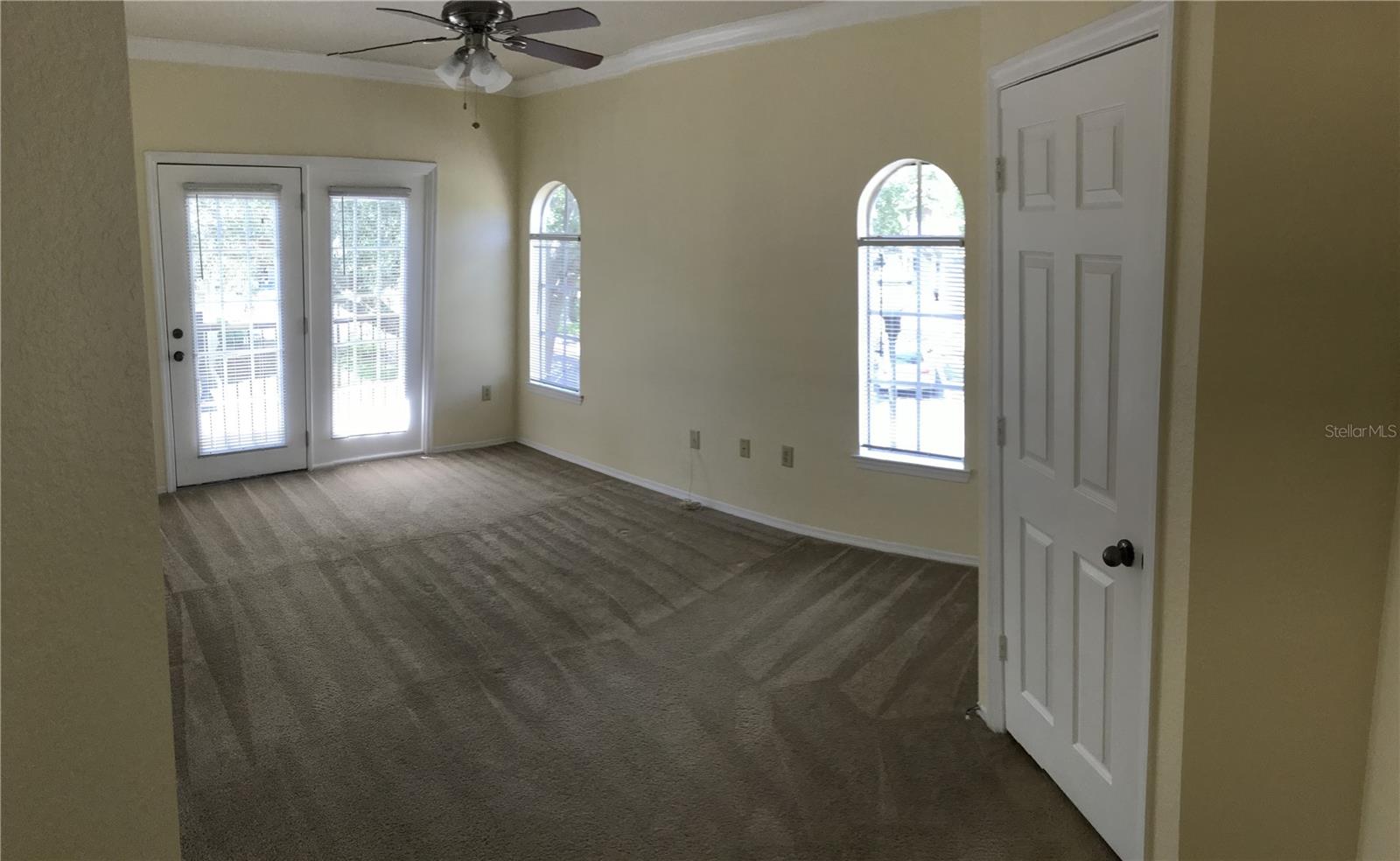 Image 8 of 20 For 143 Villa Di Este Terrace 209