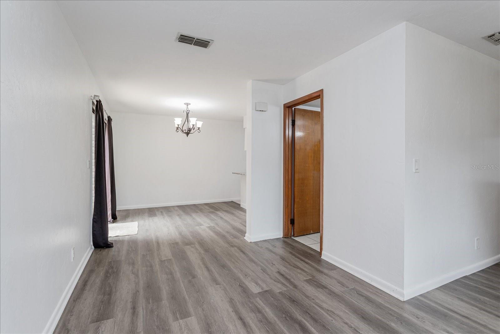 Image 9 of 25 For 2134 45th Avenue