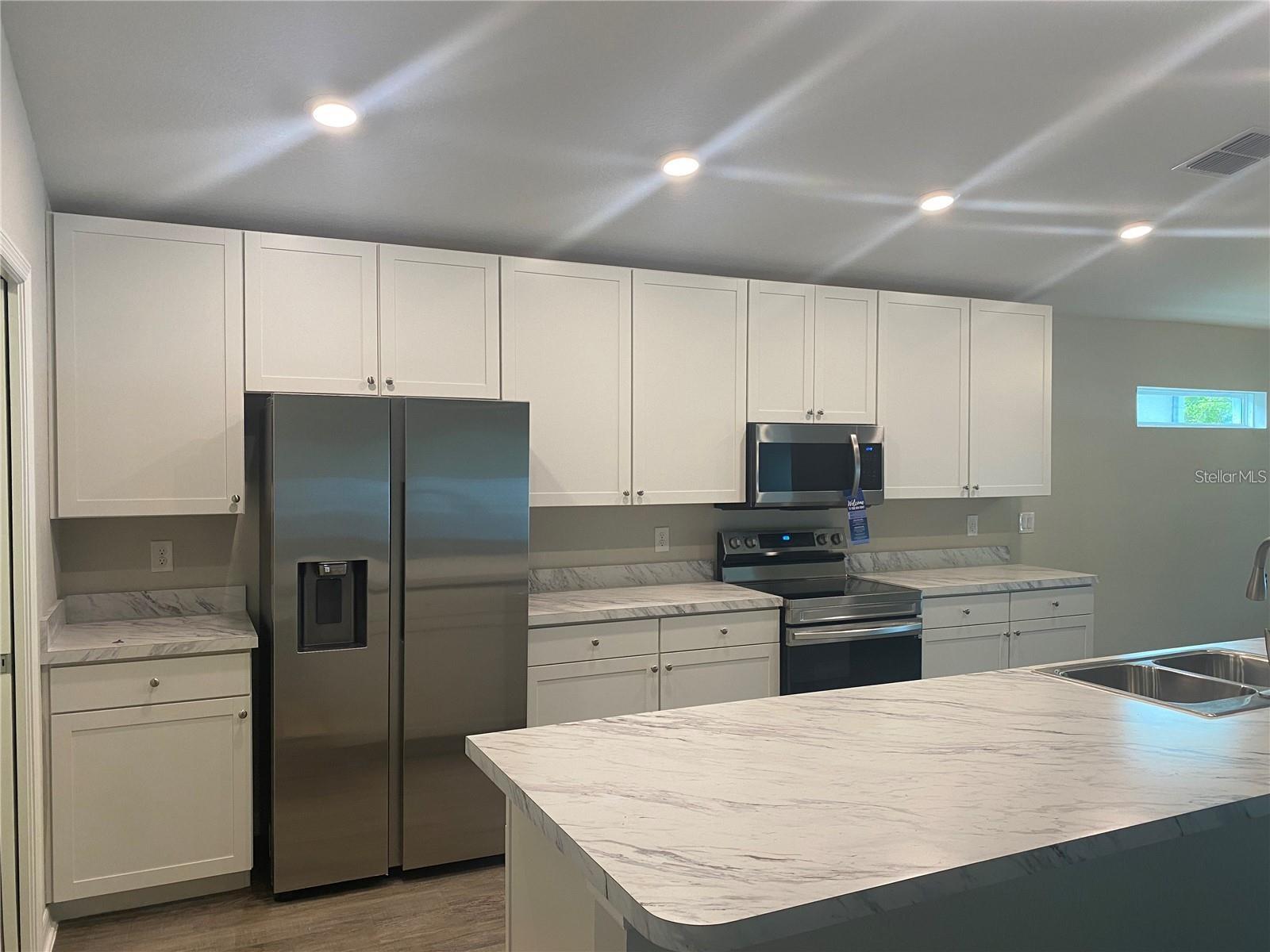 Image 10 of 40 For 94 Polermo Avenue