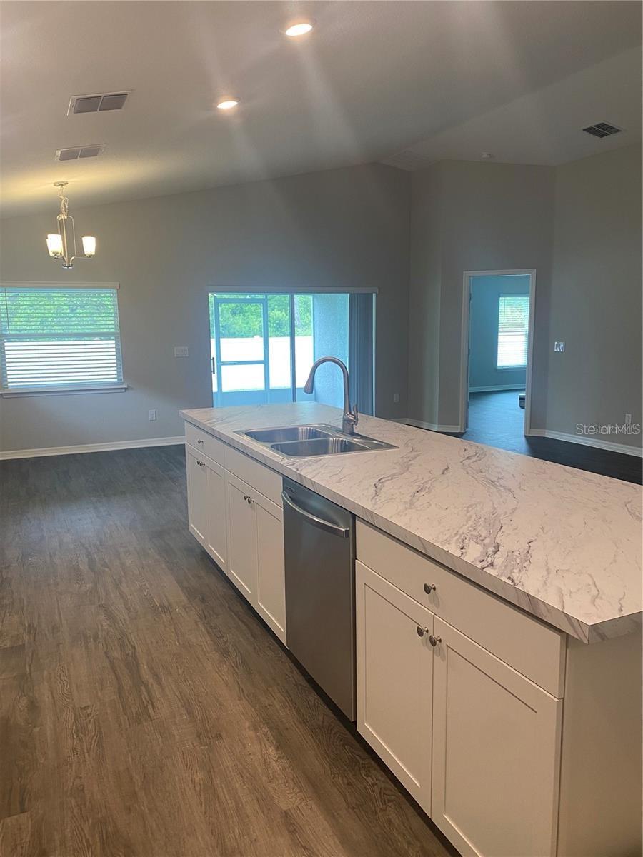 Image 15 of 40 For 94 Polermo Avenue