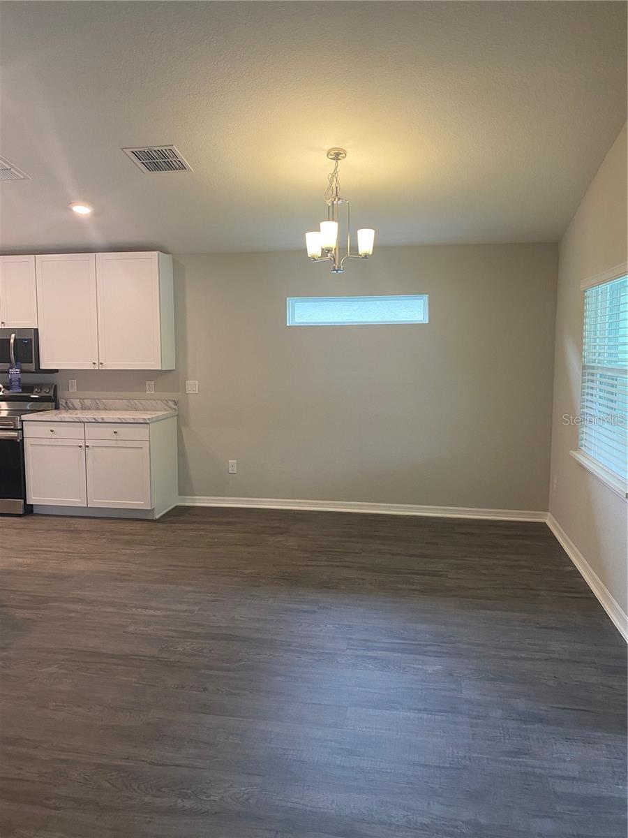Image 19 of 40 For 94 Polermo Avenue
